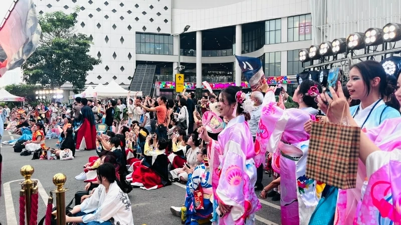 Bùng nổ sắc màu Yosakoi Việt - Nhật 2026: Khi những nhịp nhảy kết nối hai nền văn hóa